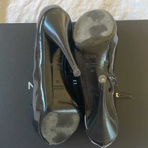 AUTH Fendi Patent Leather Cage Booties - Picture 5 of 6